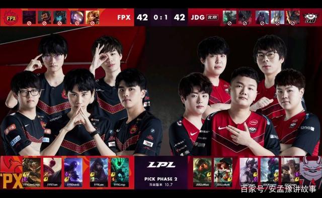 俊茜凭借出 俊茜凭借出