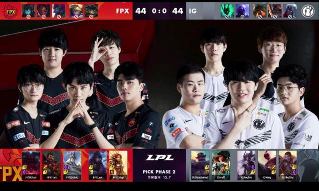 半场战报 半场战报