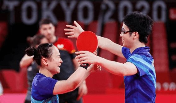 的团队合作 的团队合作