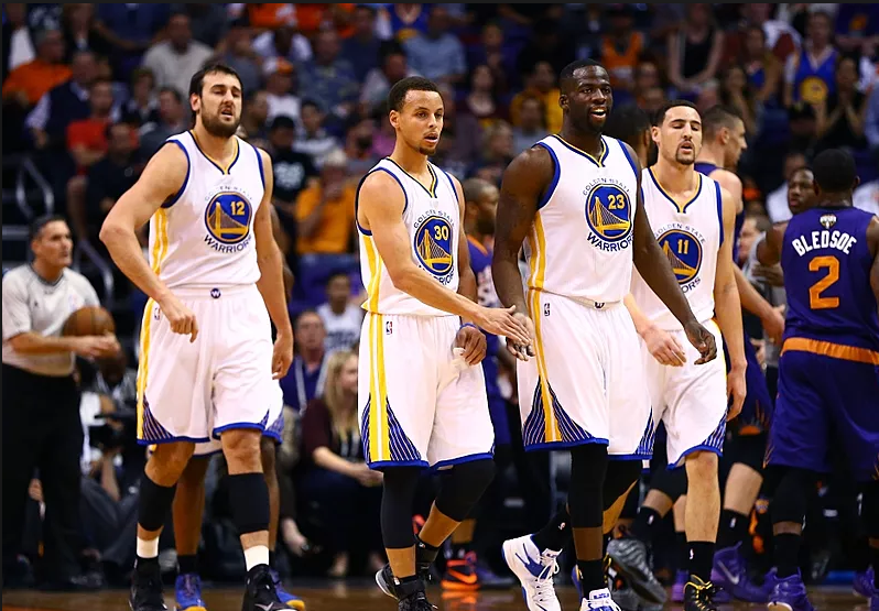 埃因霍温替 埃因霍温替