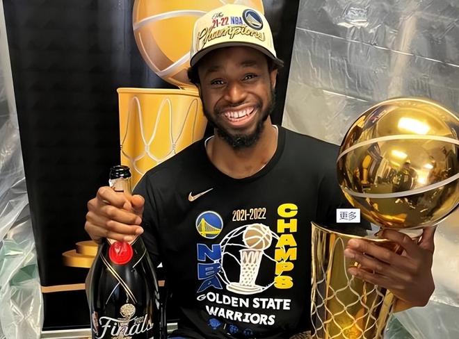 体强度占优 体强度占优